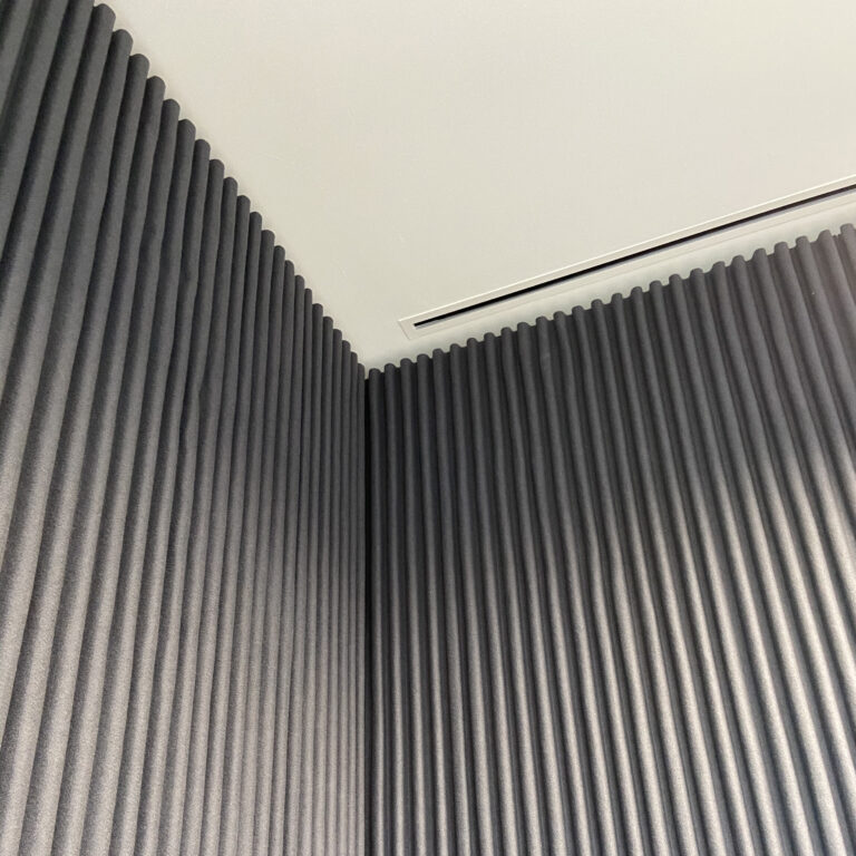 Slalom Tunnel - Image 3